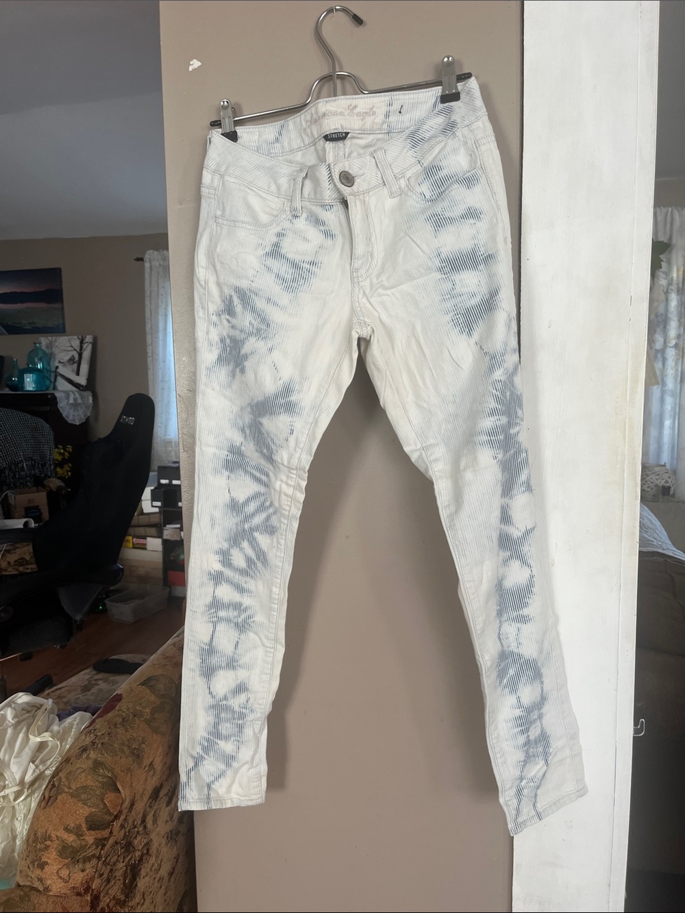 American Eagle Outfitters White and Blue Tie-Dye Skinny Jeans